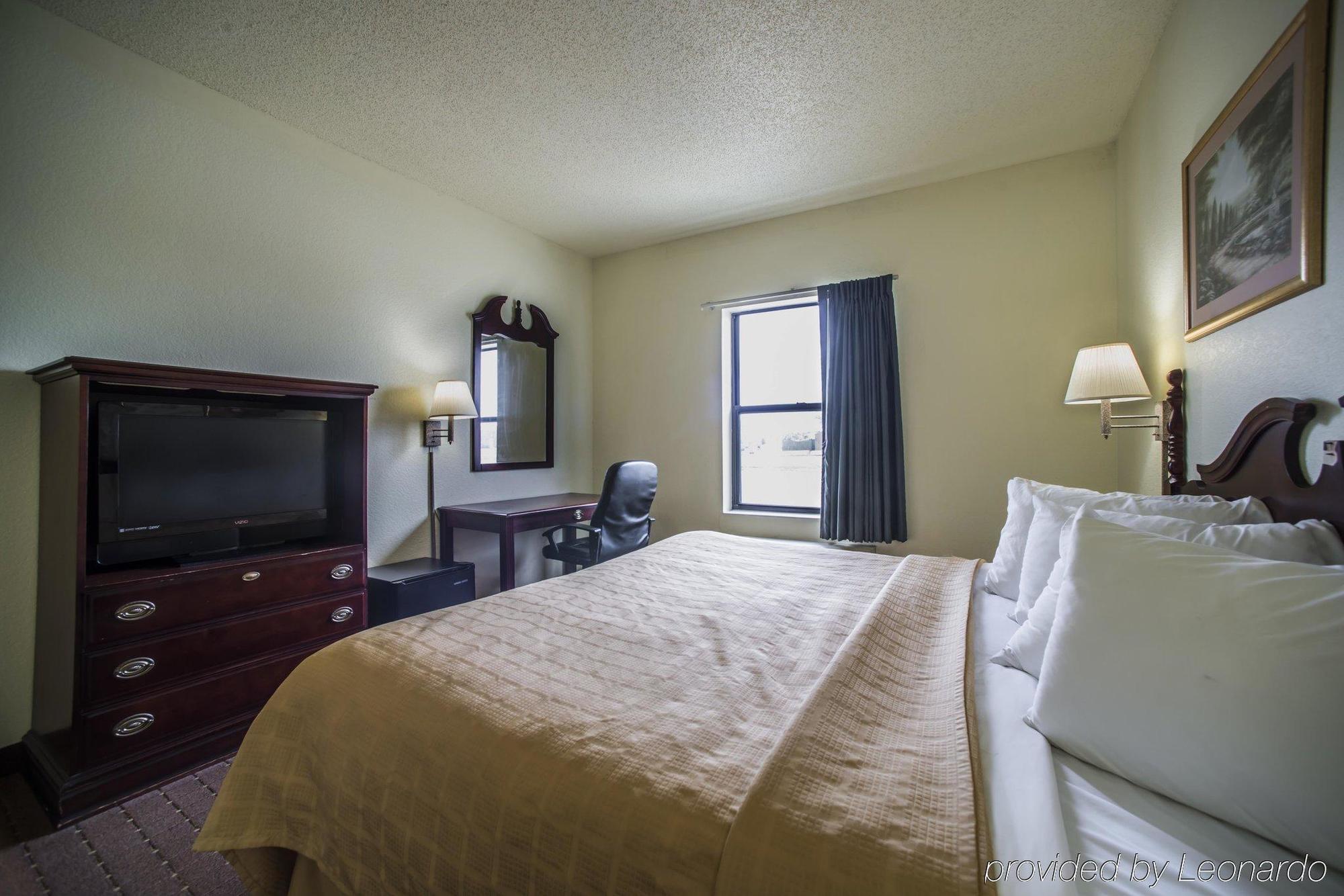 Super 8 By Wyndham Harrisburg Otel Dış mekan fotoğraf