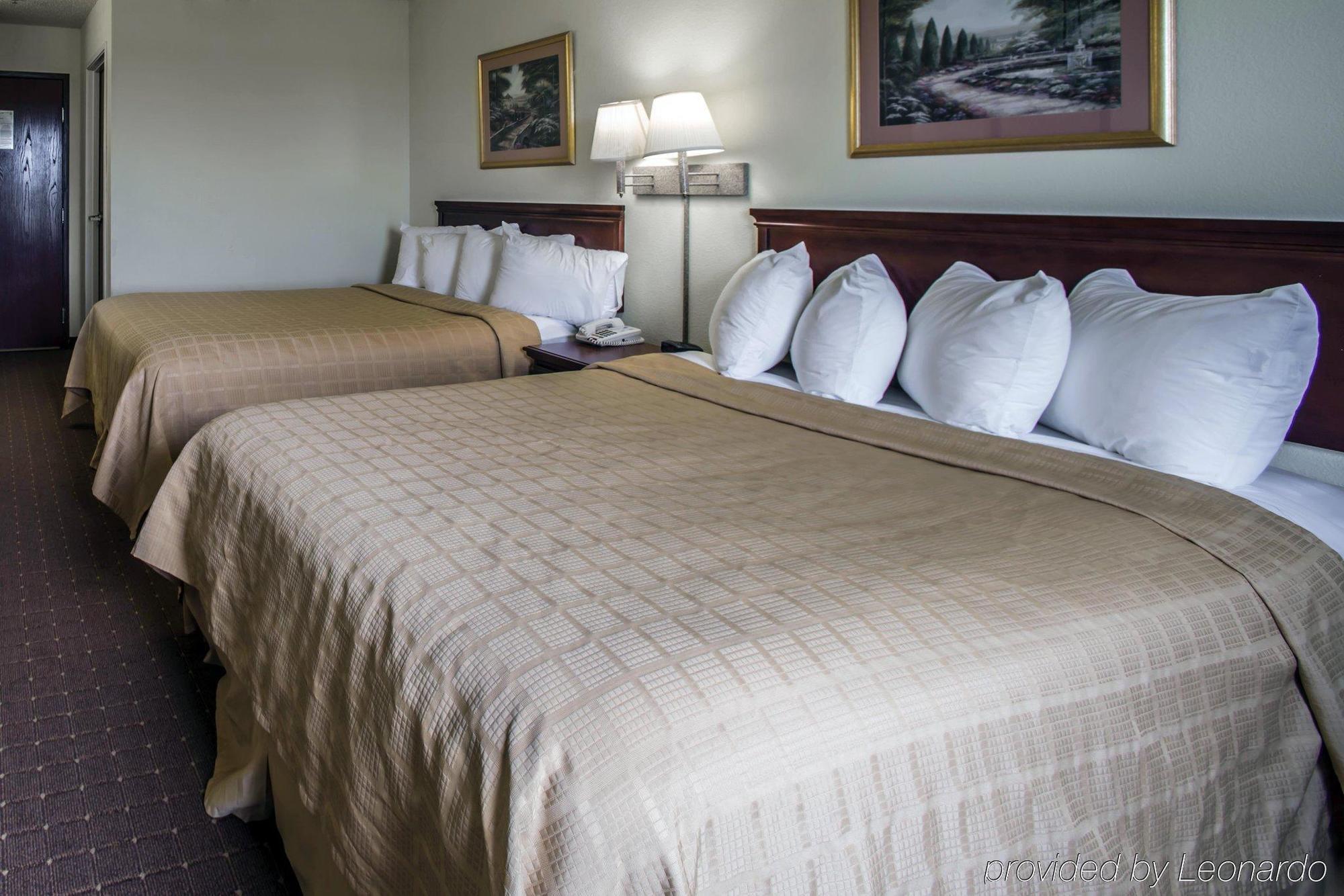 Super 8 By Wyndham Harrisburg Otel Dış mekan fotoğraf